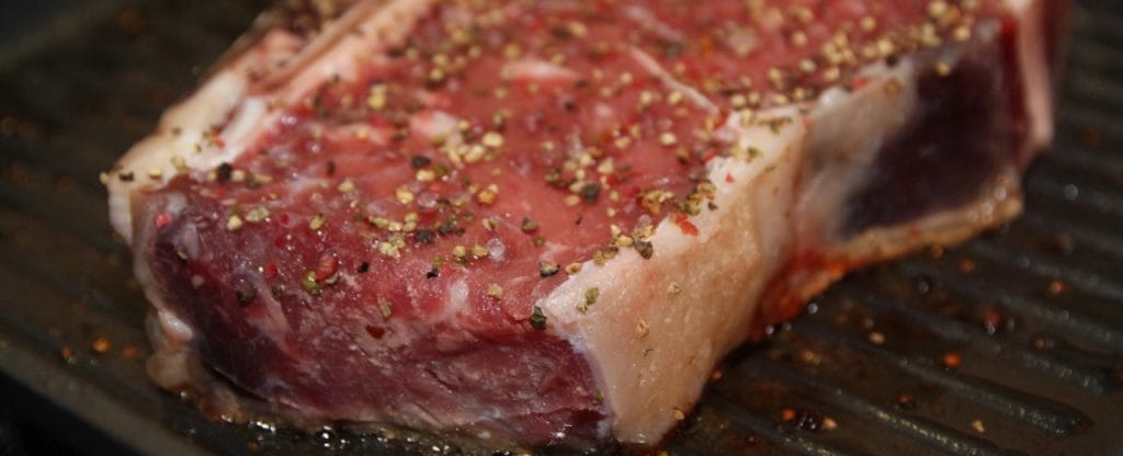 Según un estudio de Harvard, comer carne es fundamental