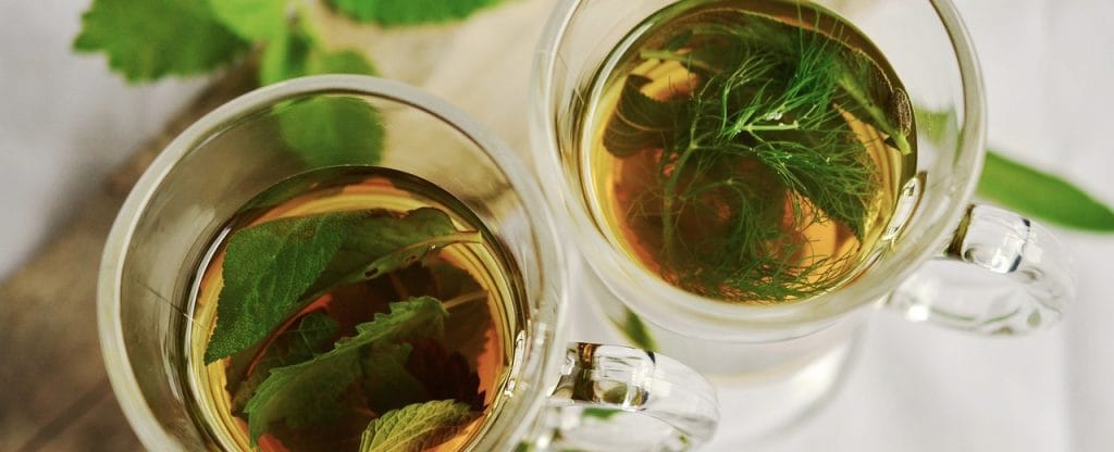 5 Bebidas refrescantes y saludables para disfrutar del verano